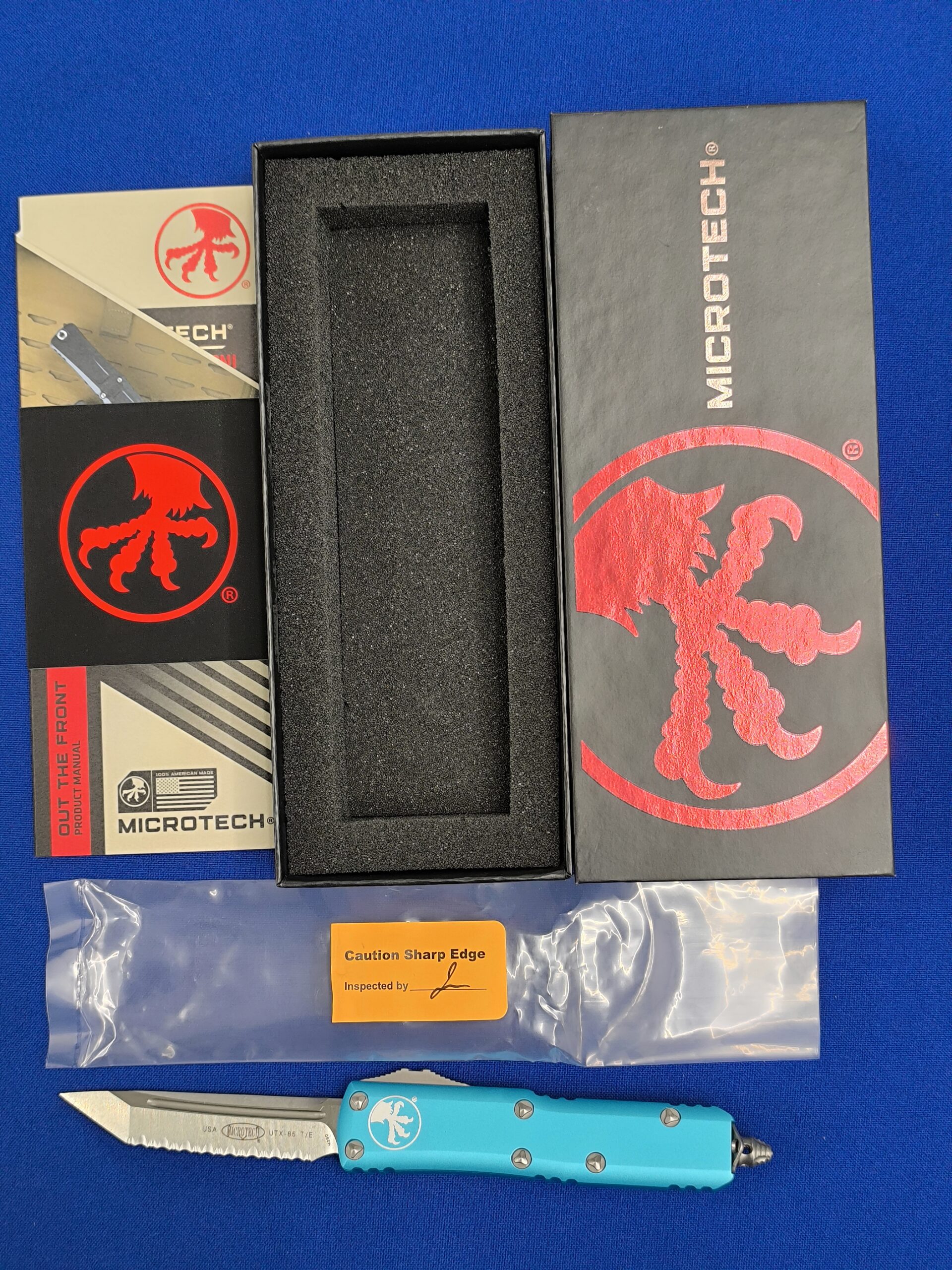 Фронтальный нож Microtech UTX-85 T/E Turguoise 233-12 TQ, сталь M390