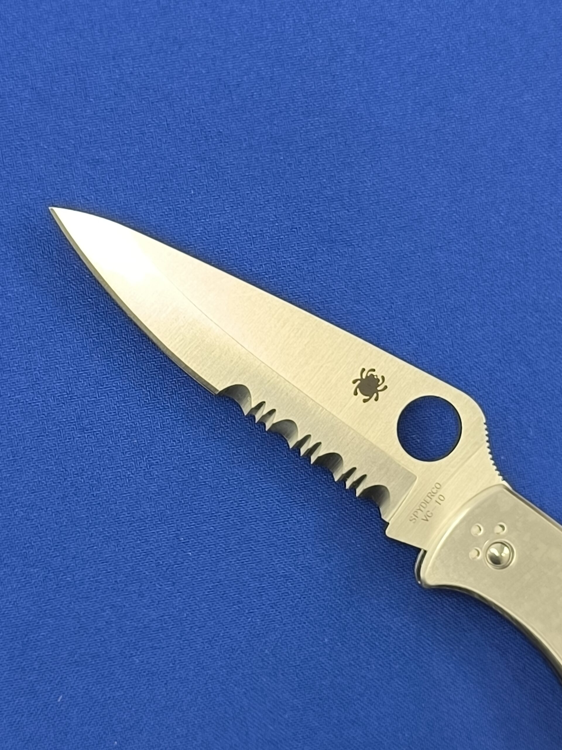 Складной нож Spyderco C10 PS, ENDURA 4 STAINLESS, сталь VG-10