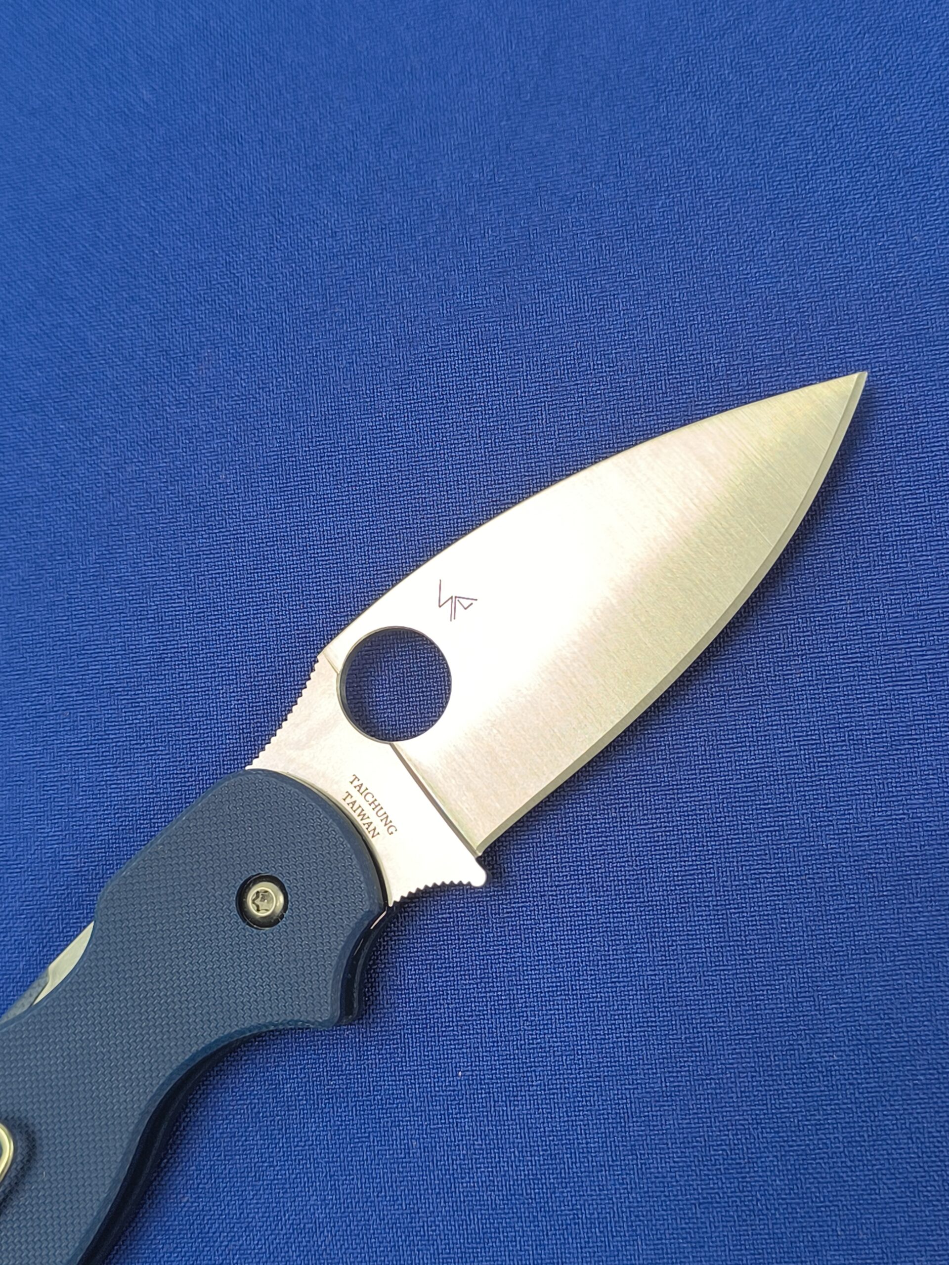 Складной нож Spyderco C123 GPCBL, SAGE 5 COBALT BL G10, сталь SPY27