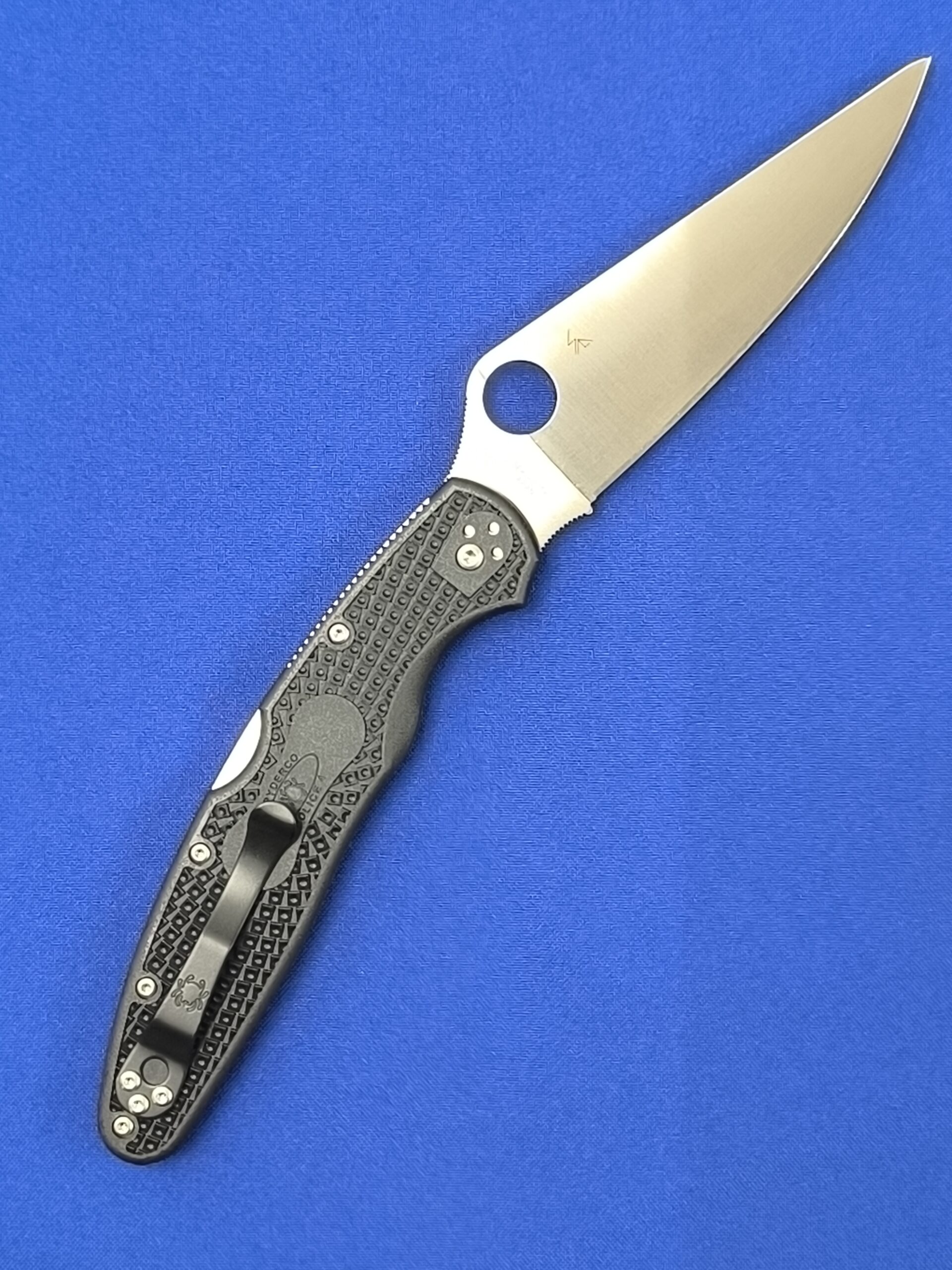 Складной нож Spyderco C07 PBK4, POLICE 4 BK FRN, сталь VG-10