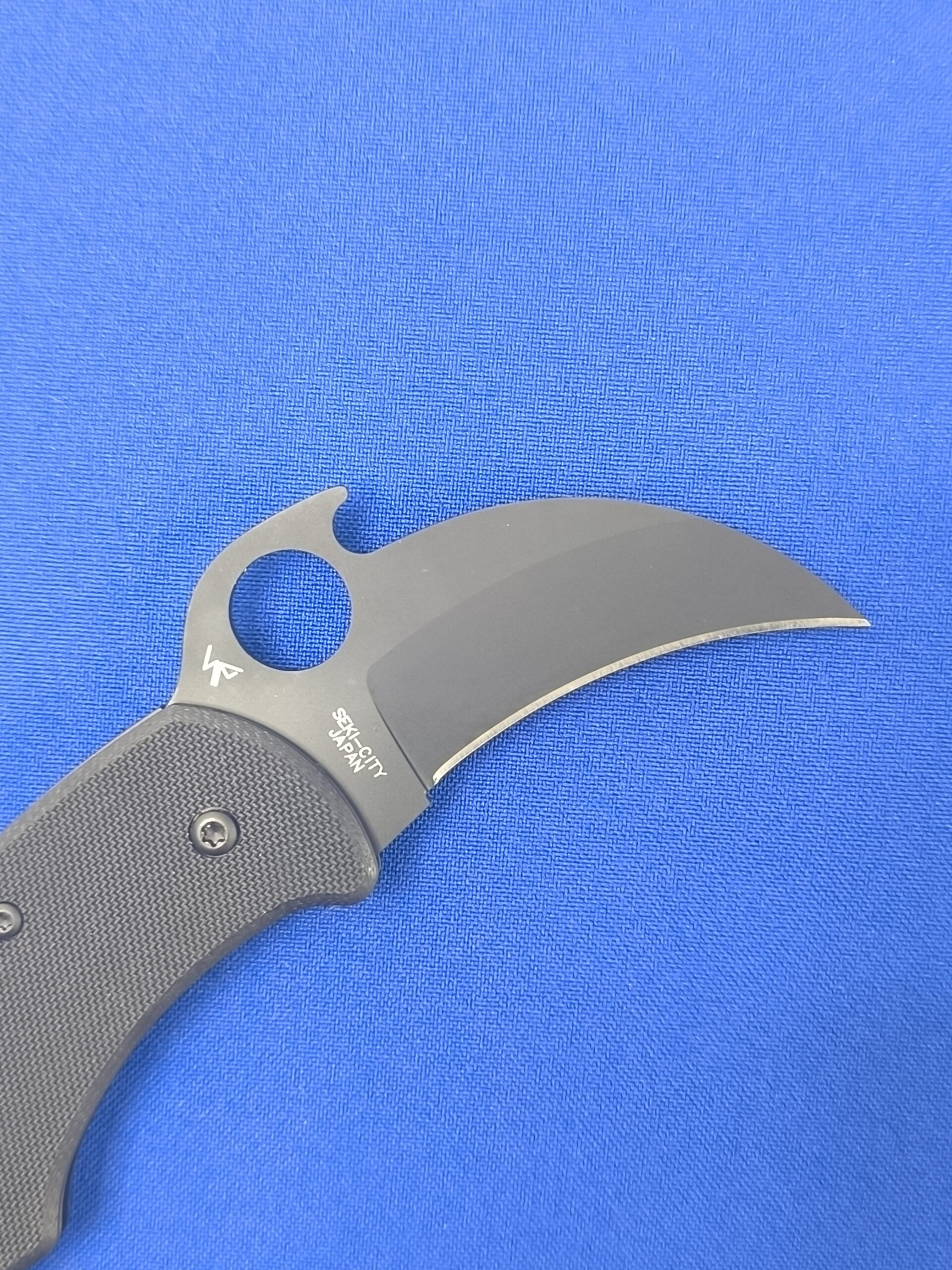 Складной нож Spyderco C170 GBBKP, KARAHAWK BK , сталь VG-10